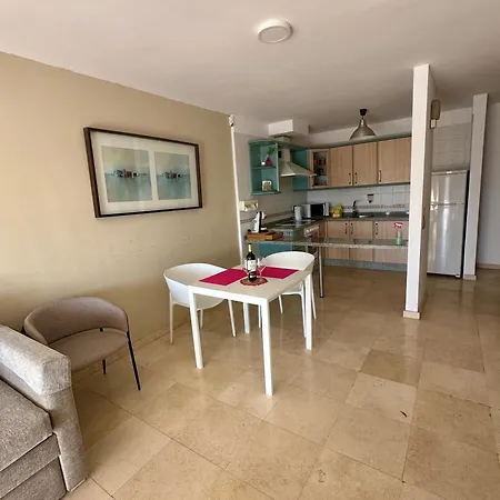 Callao, Free Wifi Apartment *